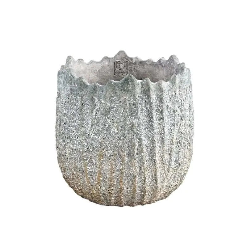 Ellas Grey cement pot cracked look edge round L - i Giardini di Giulia  