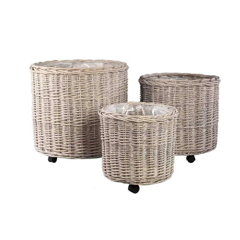 Linsey Beige round willow basket on wheels S-3 - i Giardini di Giulia 